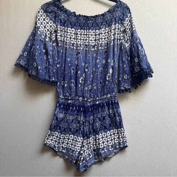 Raga Anthropologie Luana Off-The-Shoulder Romper Pom Pom sleeve Sz XS - Picture 3 of 10